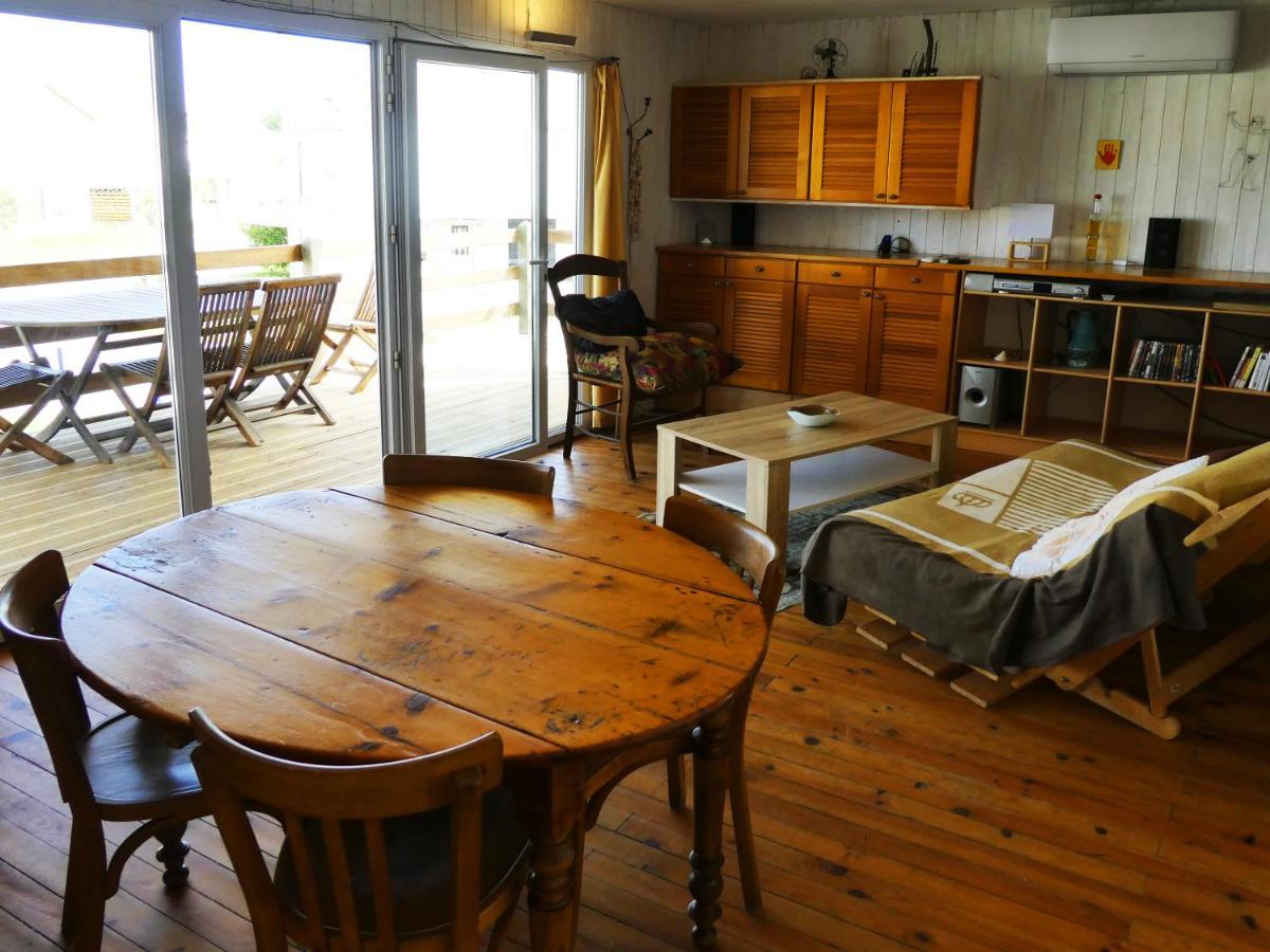 גרואיסאן Un Chalet En Bois A La Plage מראה חיצוני תמונה
